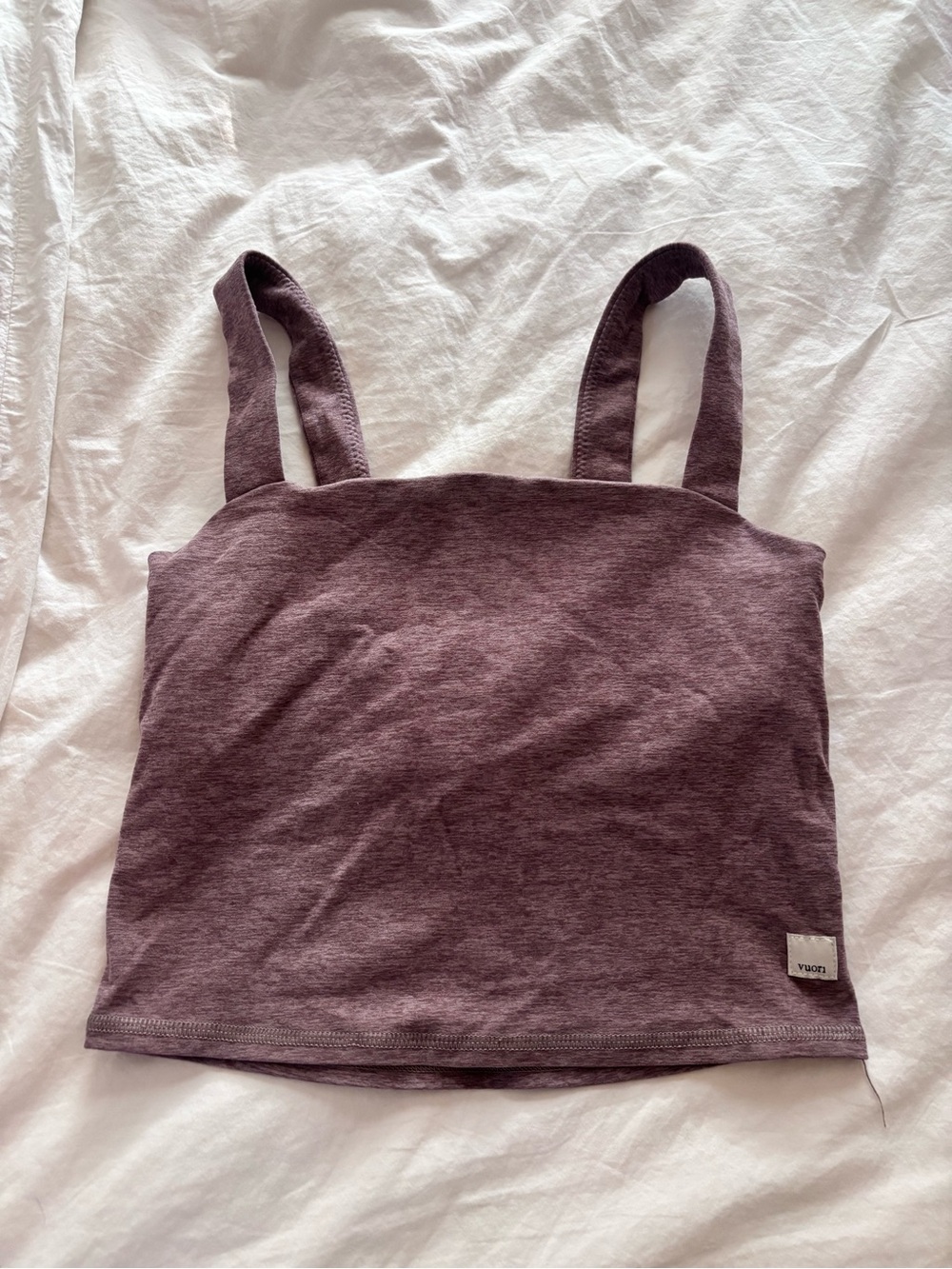Vuori Square-Neck Crop Tank Top in Mauve